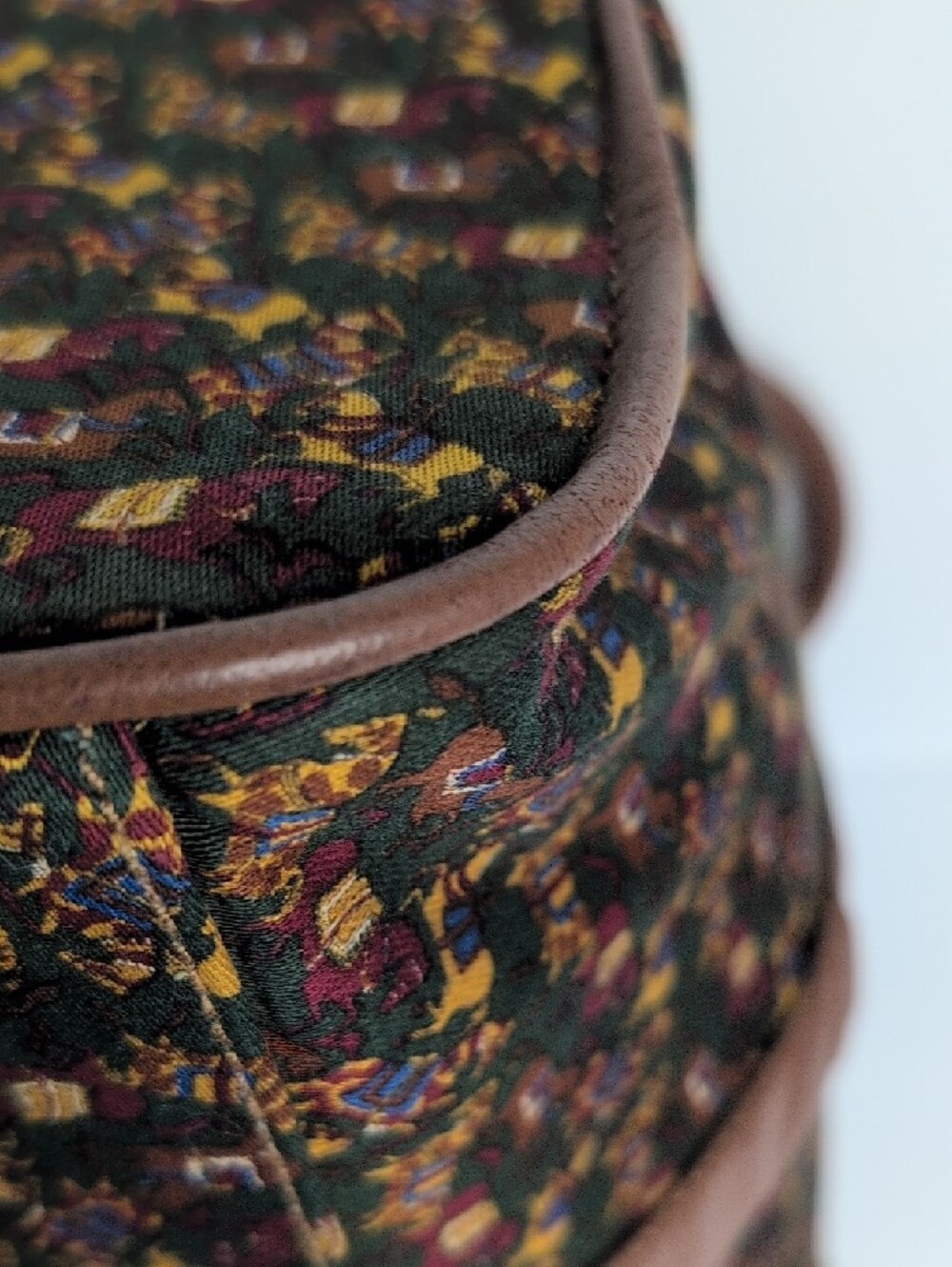 Salvatore Ferragamo Vintage Horse-print Boston Duffel Travel Bag - Picture 7 of 16